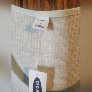 Old Navy Women's Cream Sweater